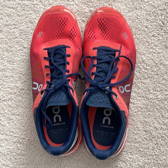 OnCloud sneakers - Picture 6 of 7